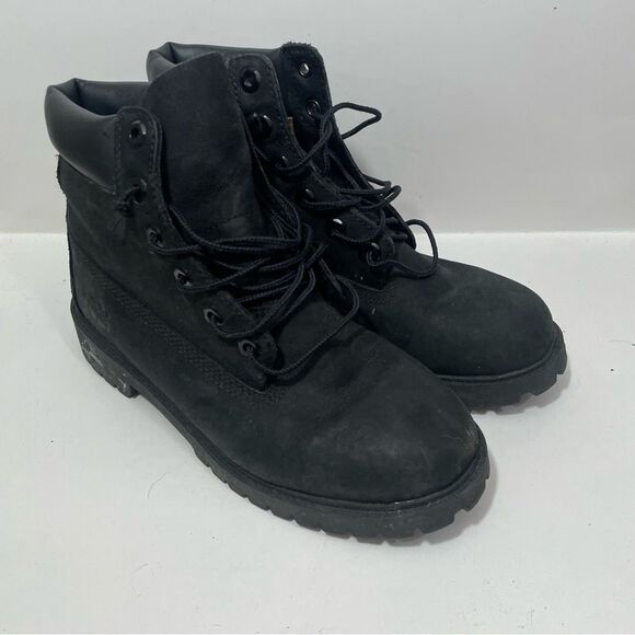 Timberland Black Leather Boots - Picture 2 of 8